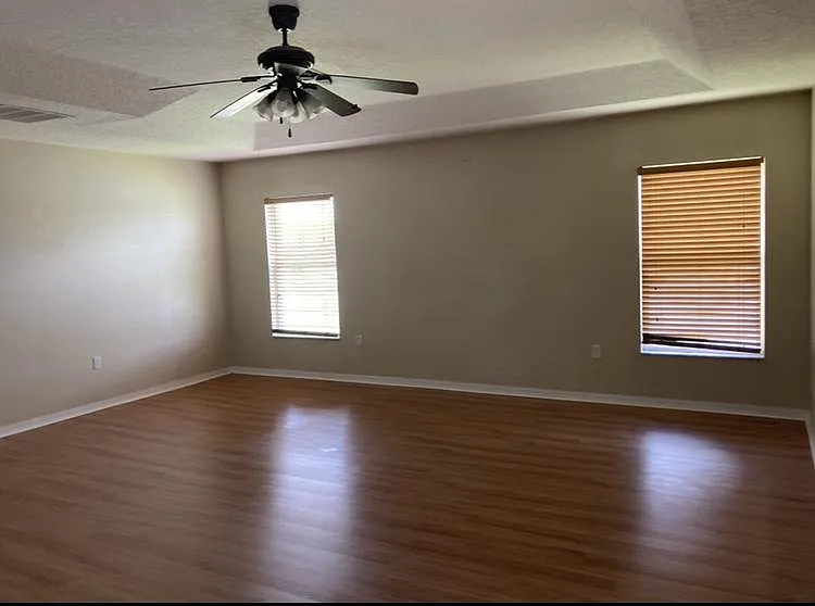 2627 Lyndscape St — Photo 11