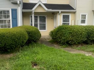 2138 Wellington Cir, Lithonia, GA 30058