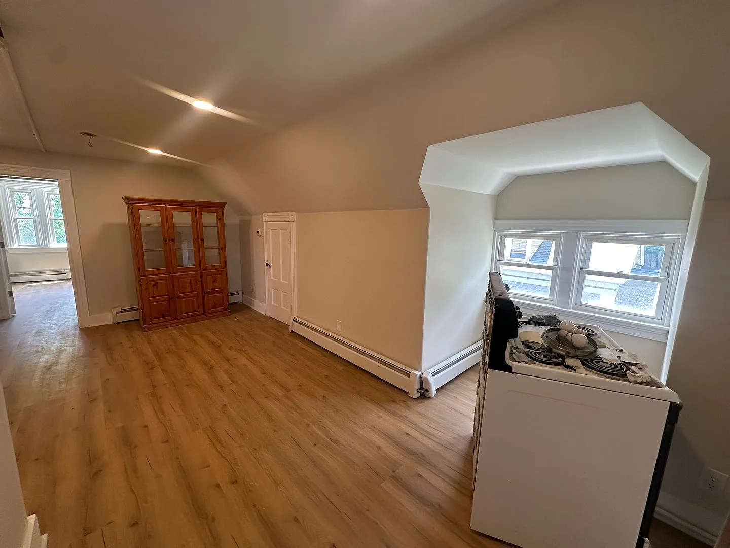 Updated 2 Bed/ 1 Bath Apartment off of Main St! — Photo 2