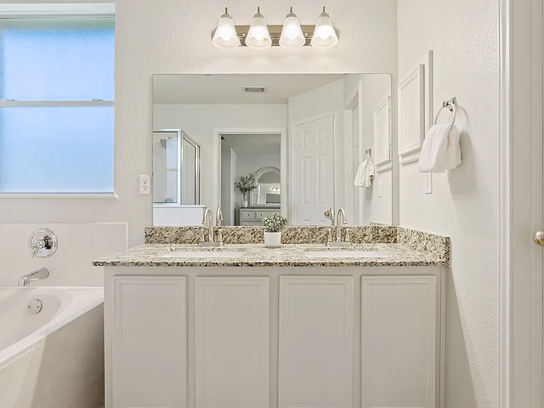 709 Bighorn Dr — Photo 14