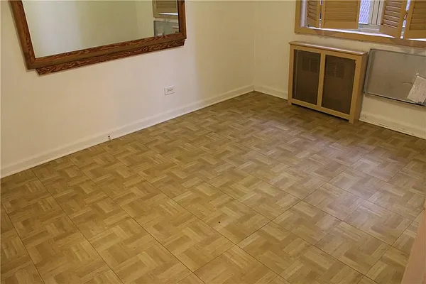 Sold by MVM Realty Services LLC | media 12