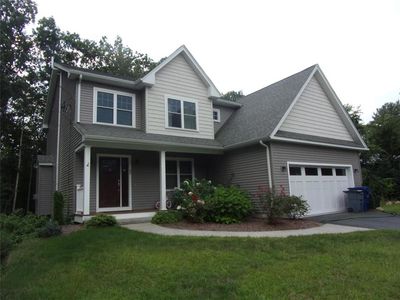 25 Oak Dell Cir, East Greenwich, RI, 02818