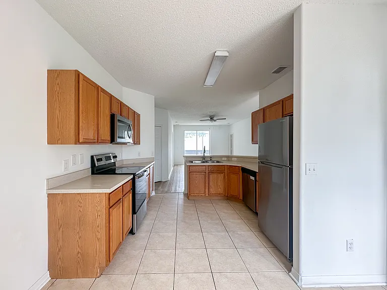 402 Sunset View Dr — Photo 5