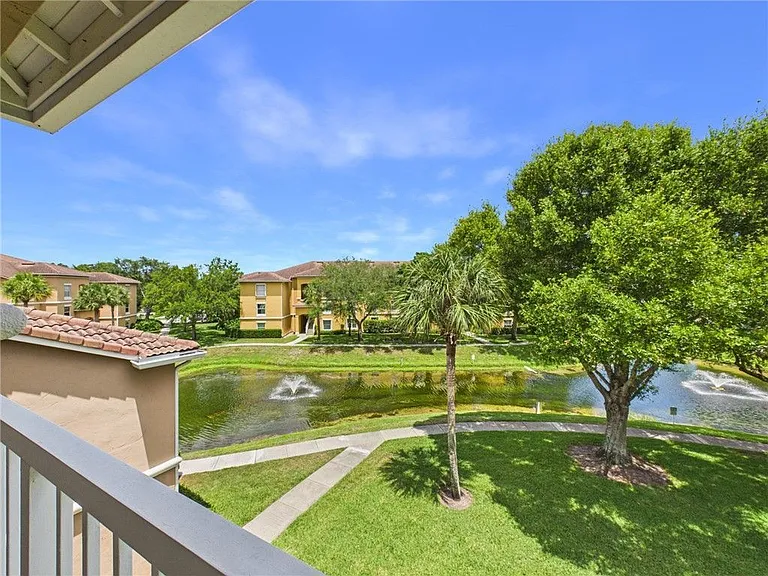 5060 Fairways Cir #F303 — Photo 18