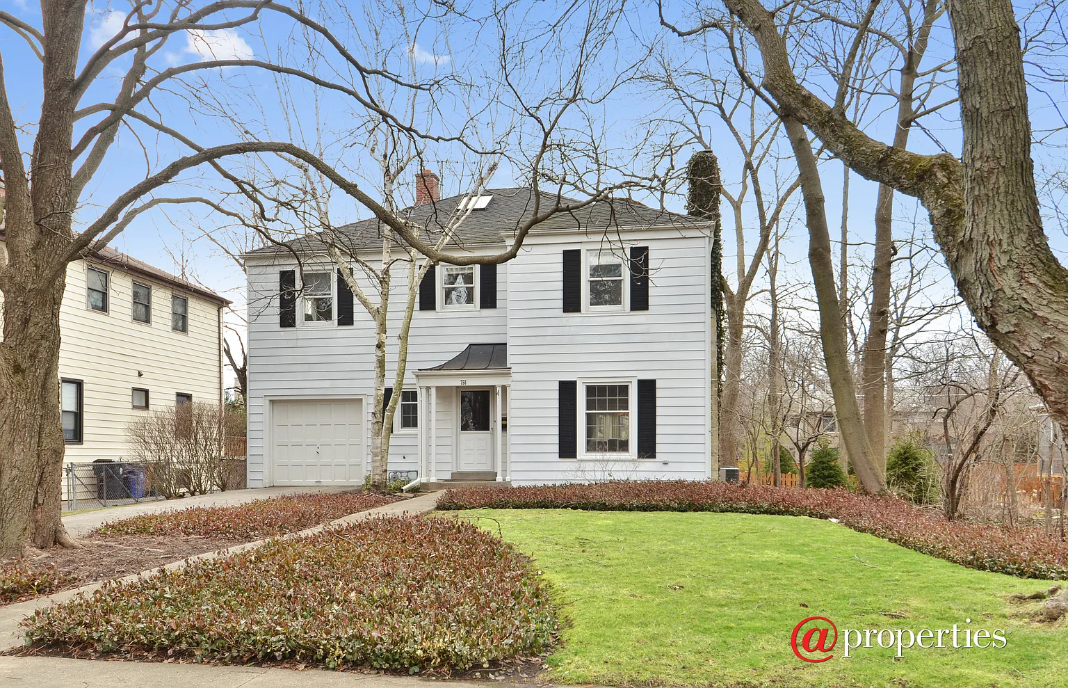 758 Vernon Ave photo 1