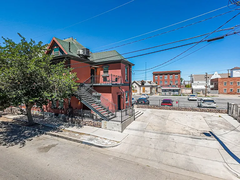 702 Myrtle Ave — Photo 20