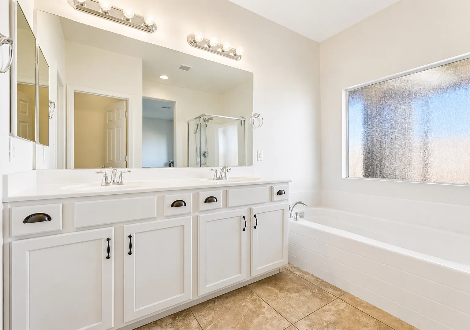 Spacious Pahrump Rental with Mountain Views & Golf Community Amenities — Photo 2