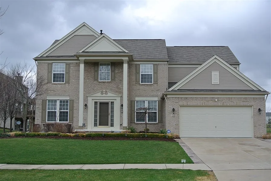 1340 Callaway Ct photo 1