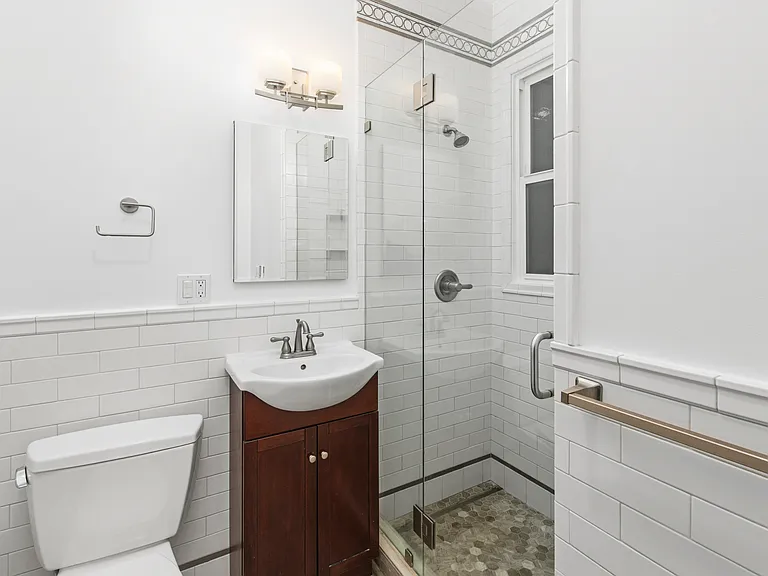 1700 Broadway Street — Photo 11