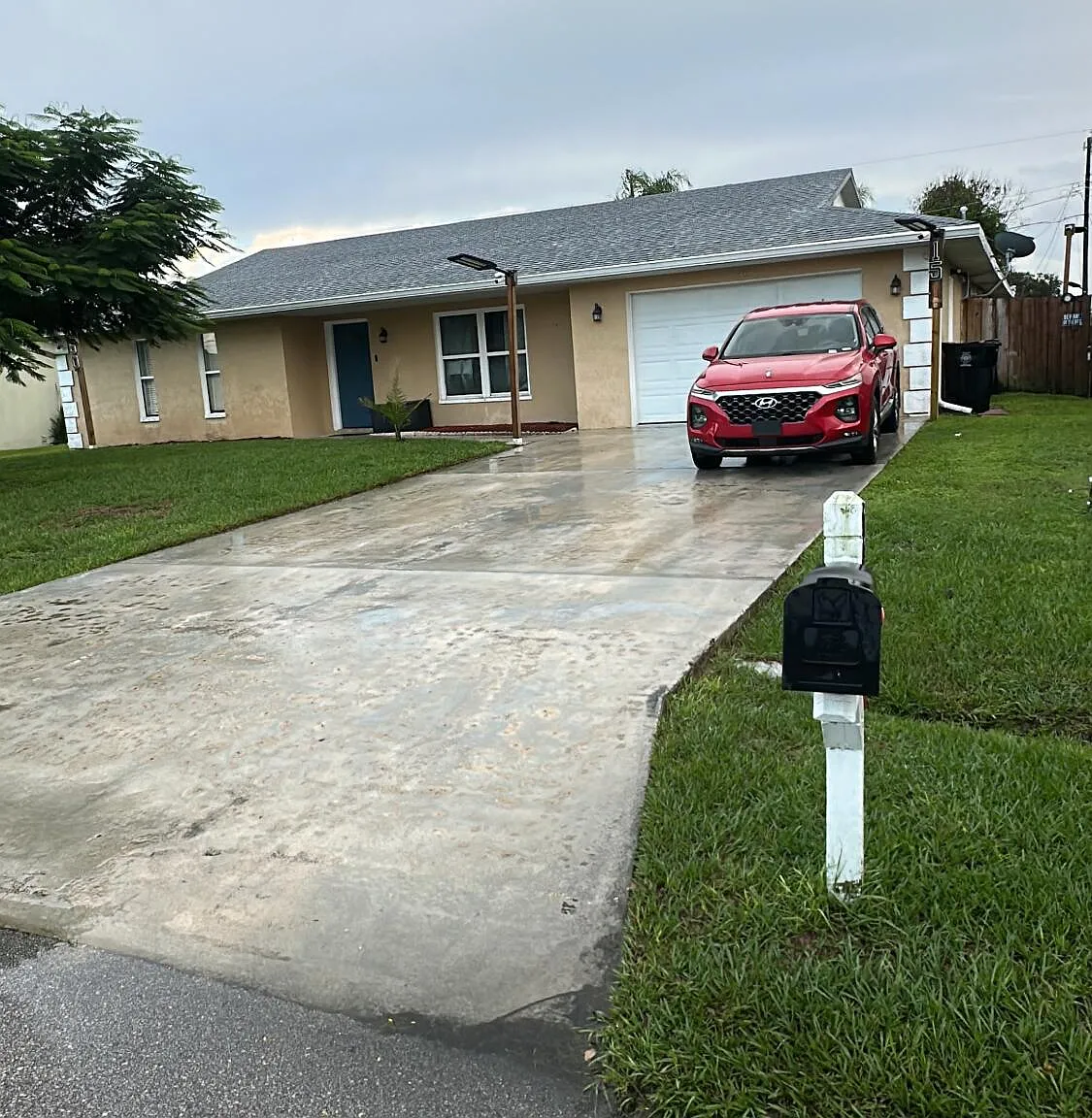 4 bed, 3.0 bath, 1843 sqft, $3,200 — Photo 1