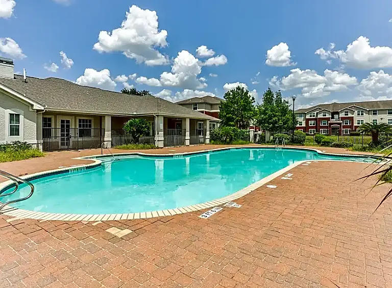 Kimberly Pointe Apartments — Photo 2