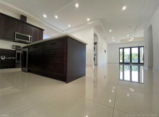 1960 SW 32nd Ave, Miami, FL 33145