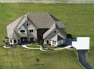 19123 Hull Prairie Rd, Bowling Green, OH 43402