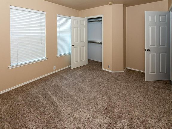 5th image of 3015 Marigold Dr
