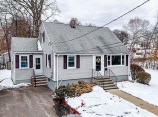 19 Hillcrest Rd, Burlington, MA 01803
