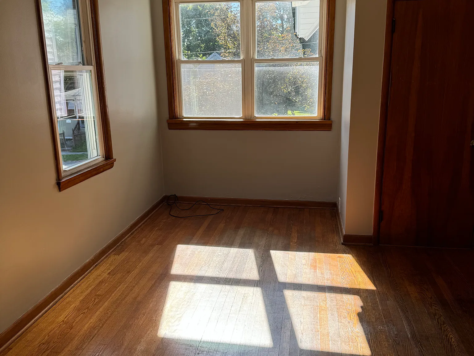 2 bed, 850 sqft, $1,200 — Photo 2