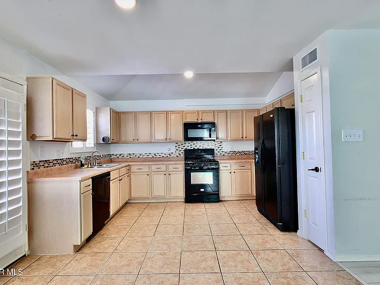 12229 Kingsgate Ct — Photo 21