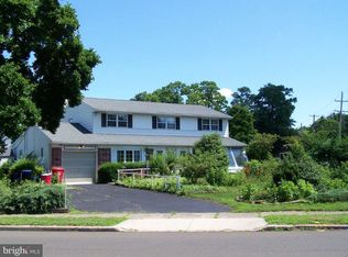 813 Hostman Ave, Warminster, PA 18974