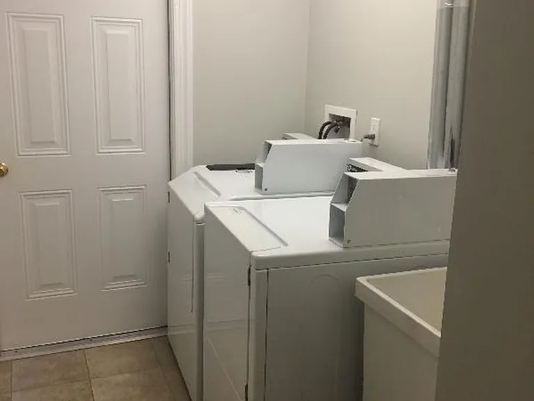105 Pinckney Street — Photo 11