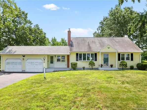 10 Dale Road, Enfield, CT 06082