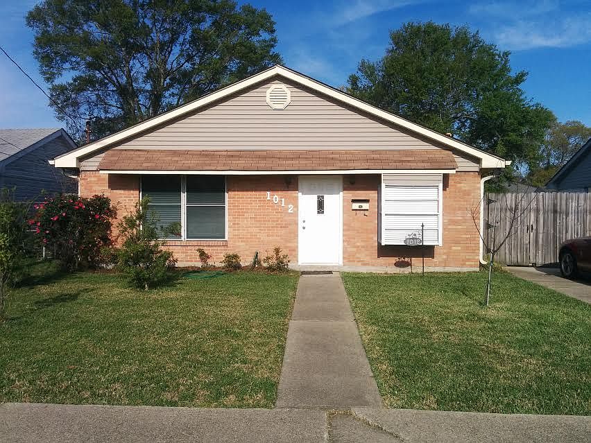 Front of house from street
