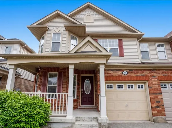 935 Vickerman Way, Milton, ON L9T 0K5