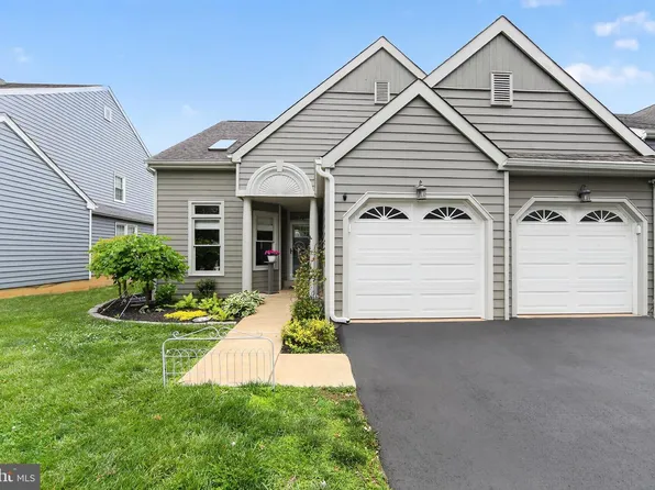 15 Killdeer Ln, Downingtown, PA 19335