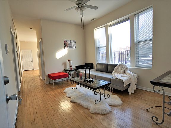2nd image of 1523 N Campbell Ave APT 1R