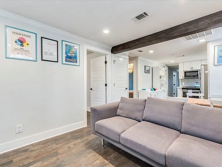 2203 Santa Rita St — Photo 8