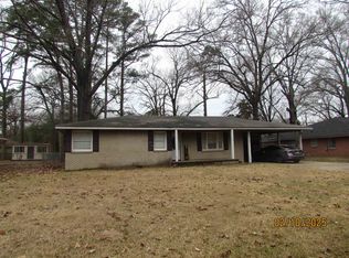 708 Walnut St, Crossett, AR 71635