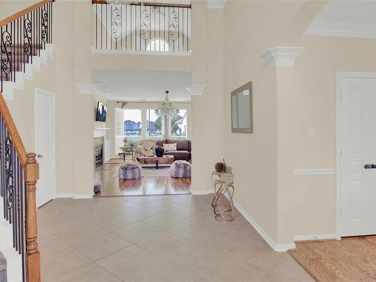 4 bed, 3.5 bath, 3092 sqft, $8,000 — Photo 4