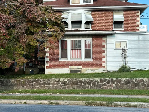 2 E Elm St, Reading, PA 19607