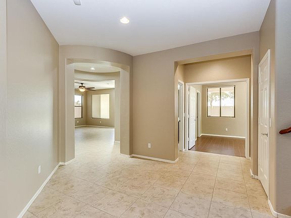 4th image of 8824 N 182nd Ln