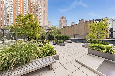 Sold by NestApple, Inc.