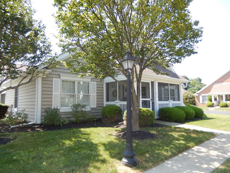 1st image of 216 Shannon Ln