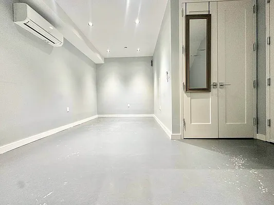 Rented by Doorway NYC, LLC | media 21