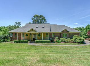 1899 Retreat Rd, Boones Mill, VA 24065