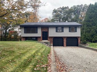 4124 Lee Manor Dr, Allison Park, PA 15101