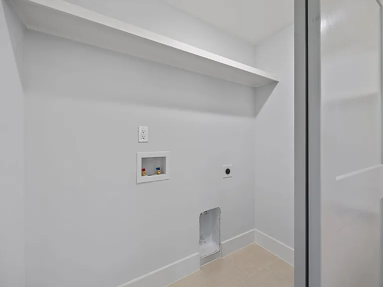 515 Spruce St #B — Photo 12