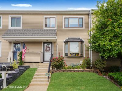 223 Balsam Pl, Staten Island, NY, 10309