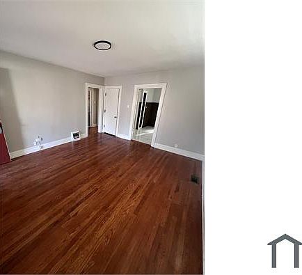 4th image of 2636 Hord Ave