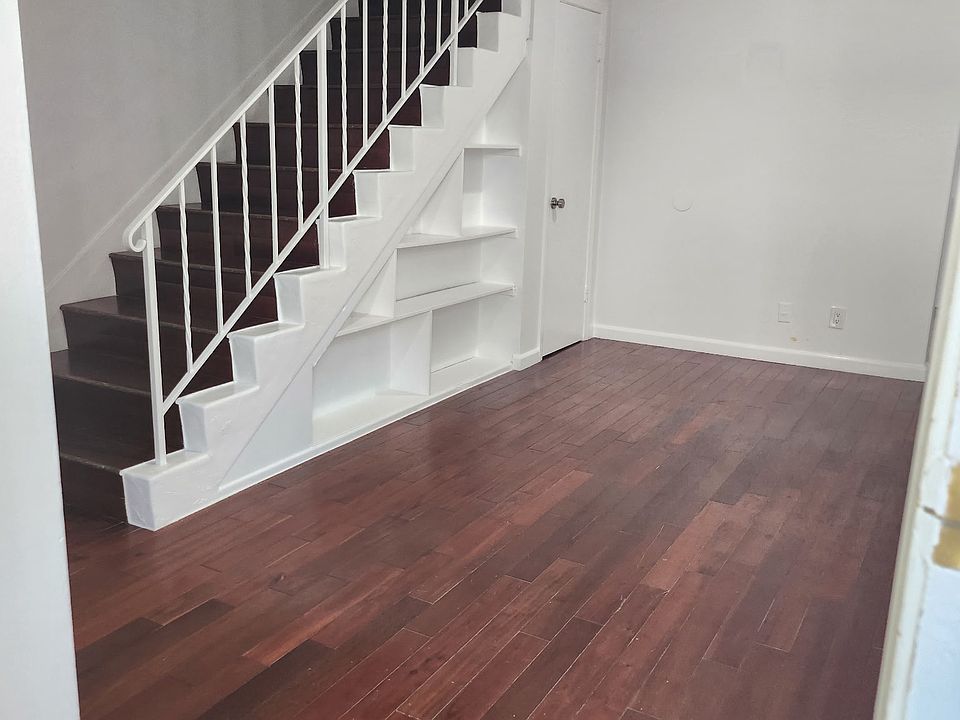 1st image of 10949 Fruitland Dr Unit 3