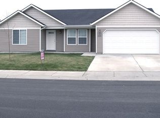 1516 Cottonwood St, Jerome, ID 83338