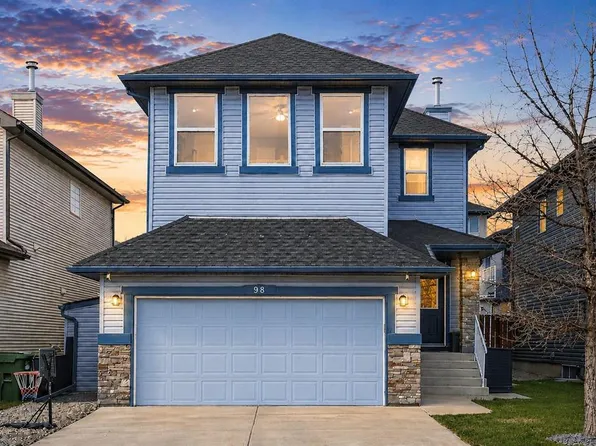98 S Evanscove Cir NW, Calgary, AB T3P 0A1