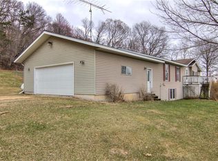 N6850 748th St, Elk Mound, WI 54739