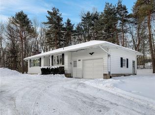 9346 Paris Hill Rd, Sauquoit, NY 13456