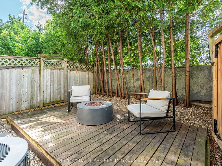 10 Hintonburg Pl #11 — Photo 34