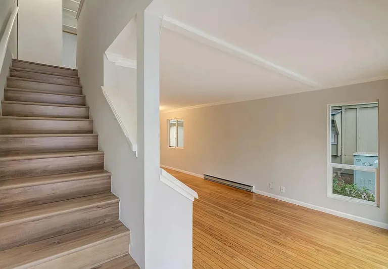 355 Half Moon Ln #2 — Photo 7