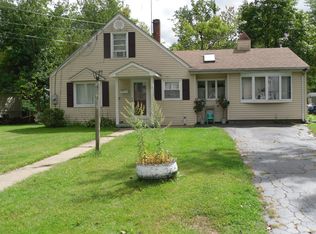 19 Tanglewood Dr, Windsor, CT 06095