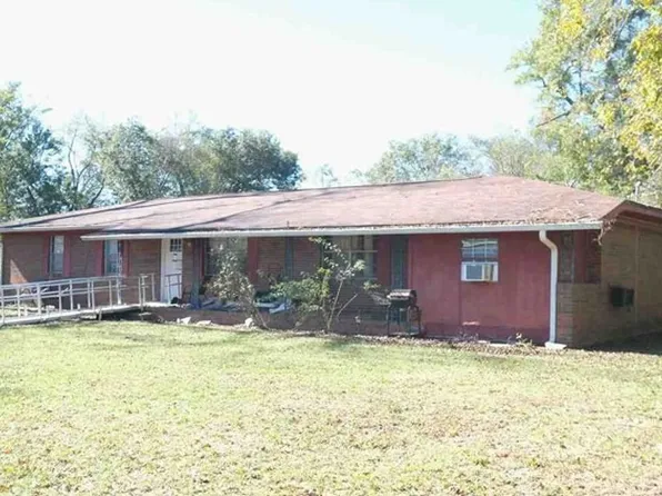 2231 Porter Ave, Grand Ridge, FL 32442